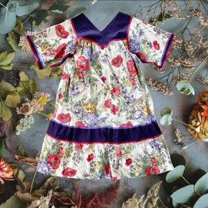 Beautiful Vintage Krist Gudnanson Wearable Art Floral Mumu Dress
